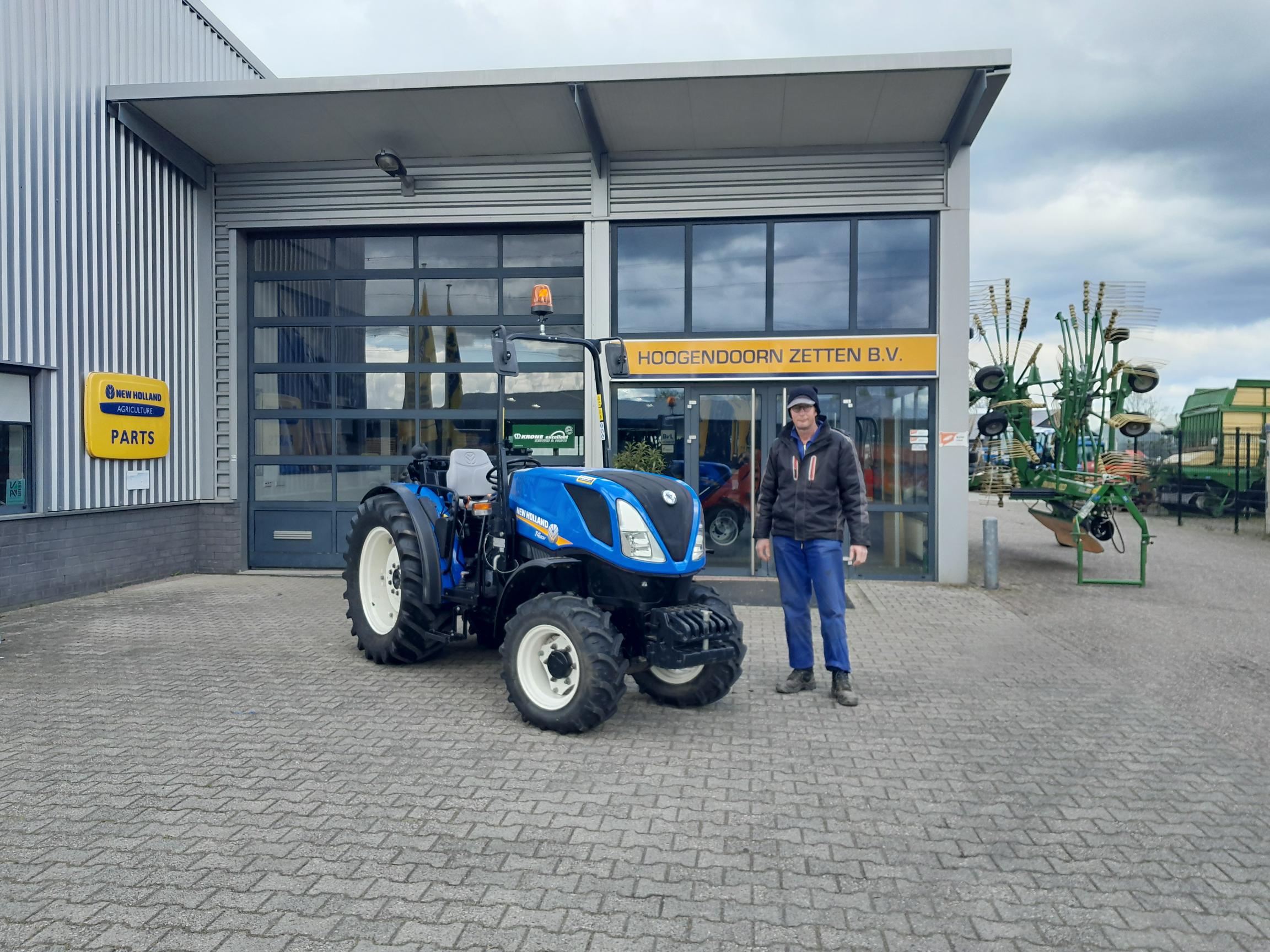 Lees meer: New Holland T4.80V afgeleverd