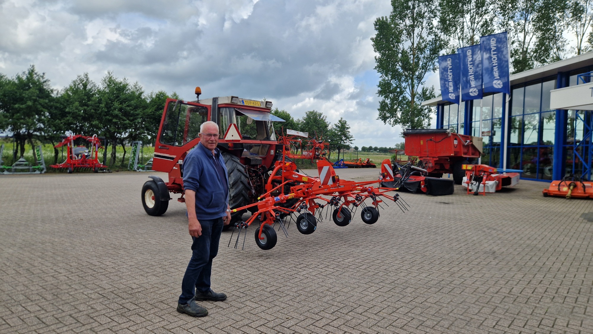 Lees meer: Nieuwe Kuhn GF 422 voor Stal ’t Hemeltje